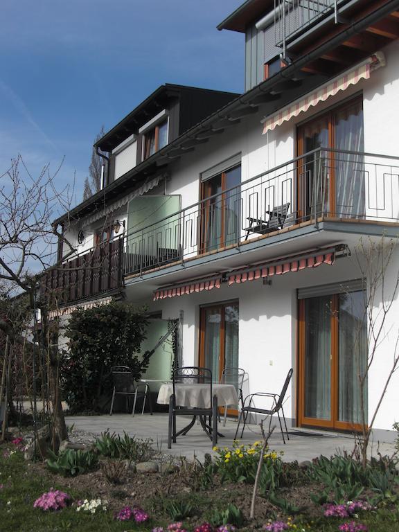 Haus Lauria Leilighet Kressbronn am Bodensee Eksteriør bilde